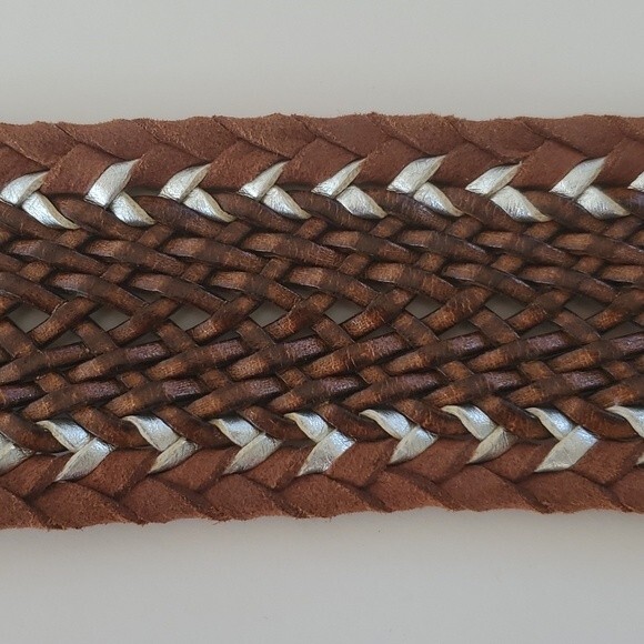 BROWN SILVER WIDE LEATHER BRAIDED WOVEN BELT SIZE MEDIUM BROWN SILVER BRASS - Picture 4 of 5